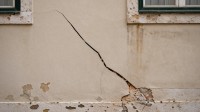 Inspeção estrutural antes de comprar casa em Lisboa: o que um engenheiro avalia